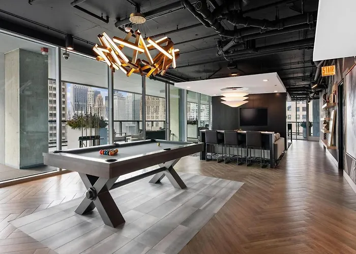 Streeterville 2br W Pool Gym Nr Riverwalk Chi-881