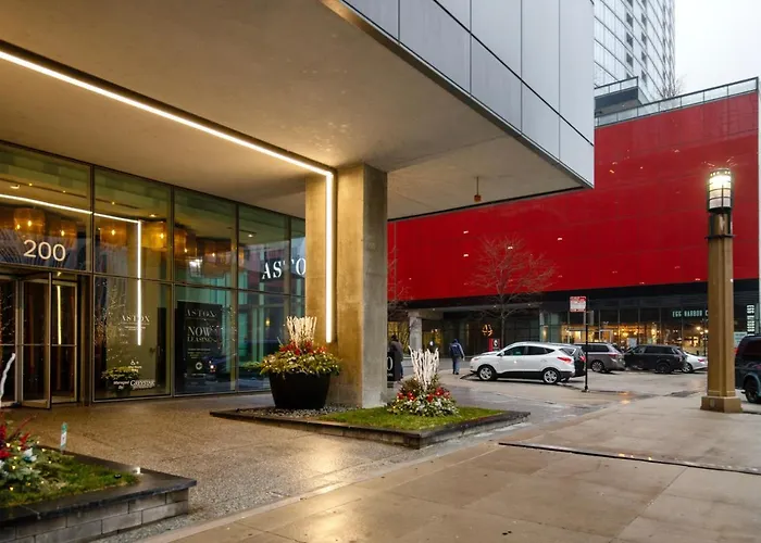 Streeterville 2br W Pool Gym Nr Riverwalk Chi-881 *